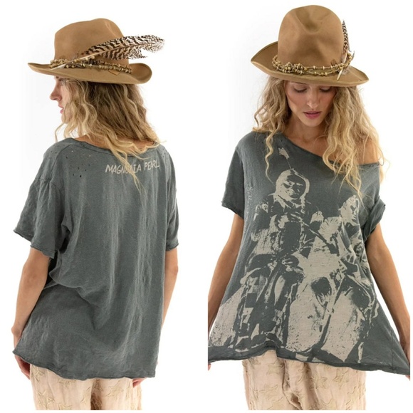 Magnolia Pearl KINDRED SPIRIT TEE - OZZY NWT - Picture 2 of 5